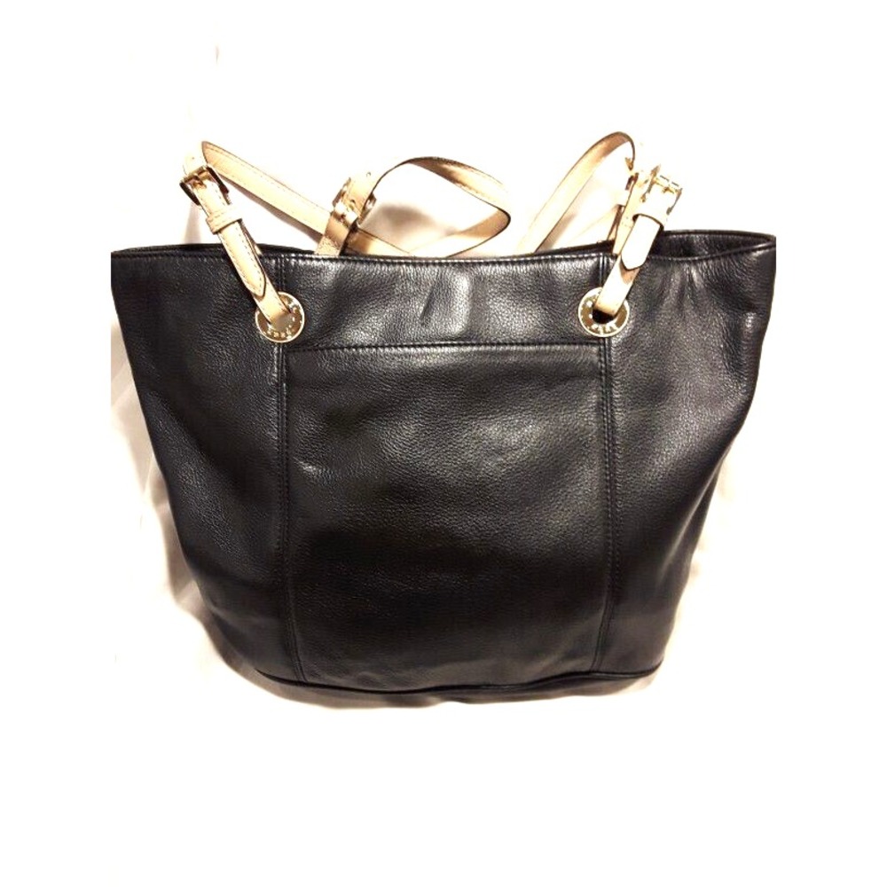 New Condition MK Michael Kors (38F2CTTT7L) Black Pebble Leather Jet Set Tote